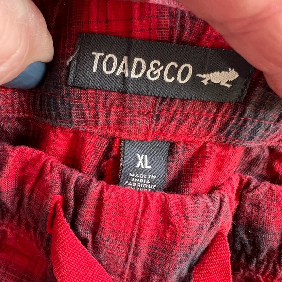 Toad & Co Shut Eye Pajama Shirt & Shorts Set Red and Black Plaid - Picture 3 of 14